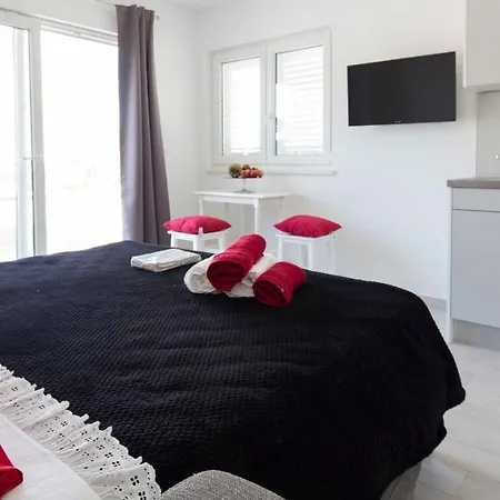 Filipetti Beachside Appartement Makarska