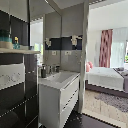 Filipetti Beachside Appartement *